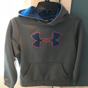Boys Under Armour sweatshirt. Youth medium